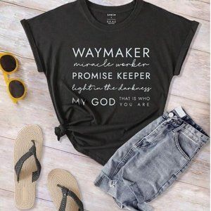 LUNE Slogan Graphic Tee